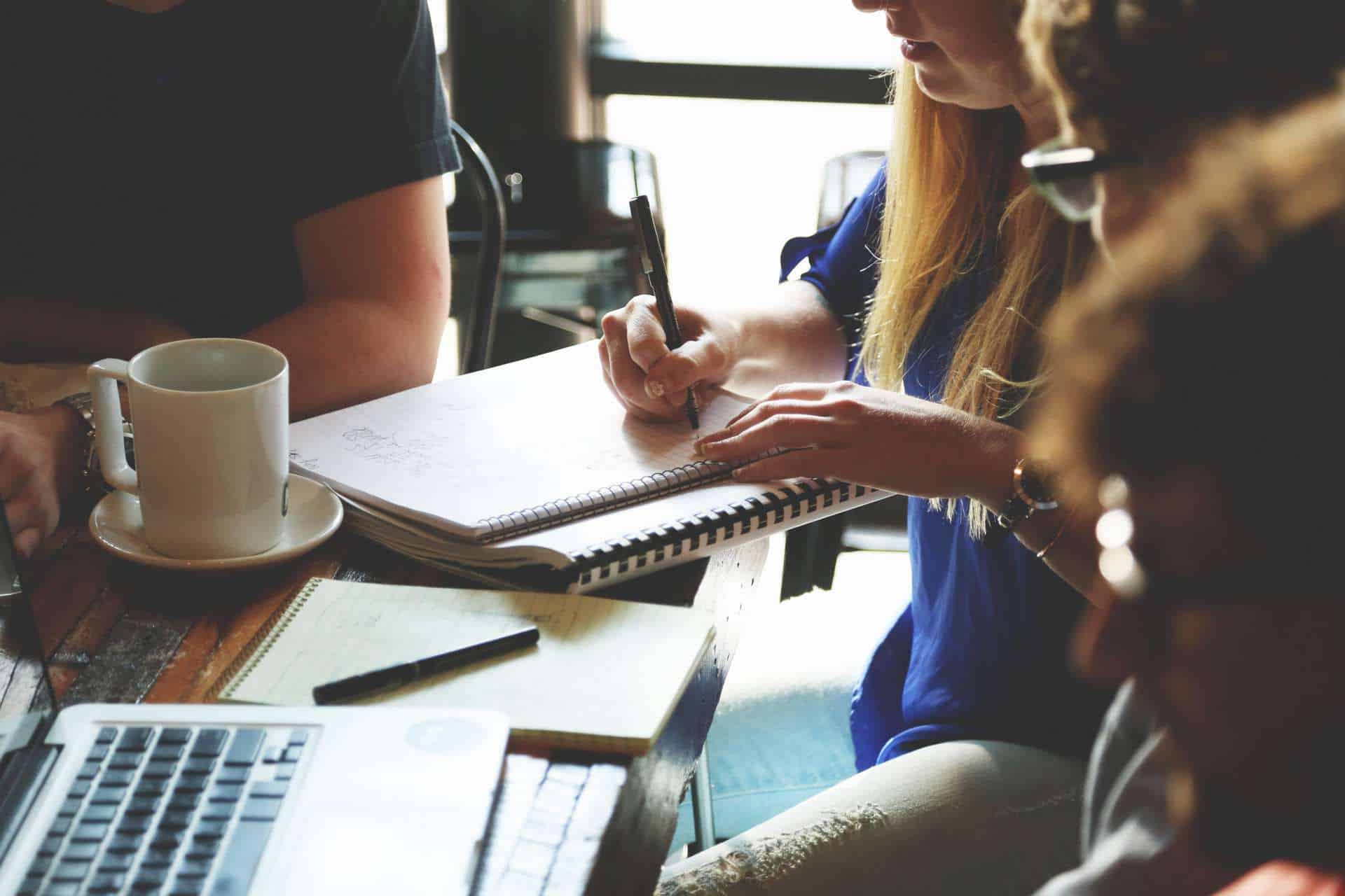 SEO services by Logic Inbound, a Chicago digital marketing agency, enhancing online visibility and traffic for businesses.