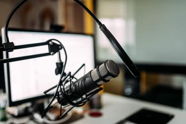 The Best Podcasts for Doctors According to Real Doctors